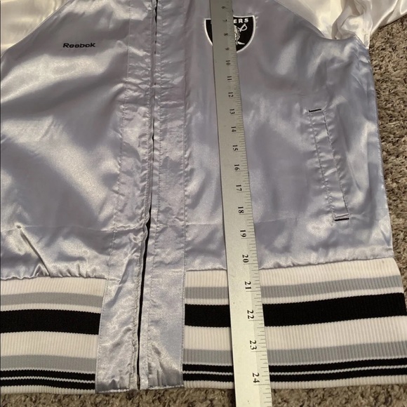 Raiders Reversible Jacket - Picture 5 of 7